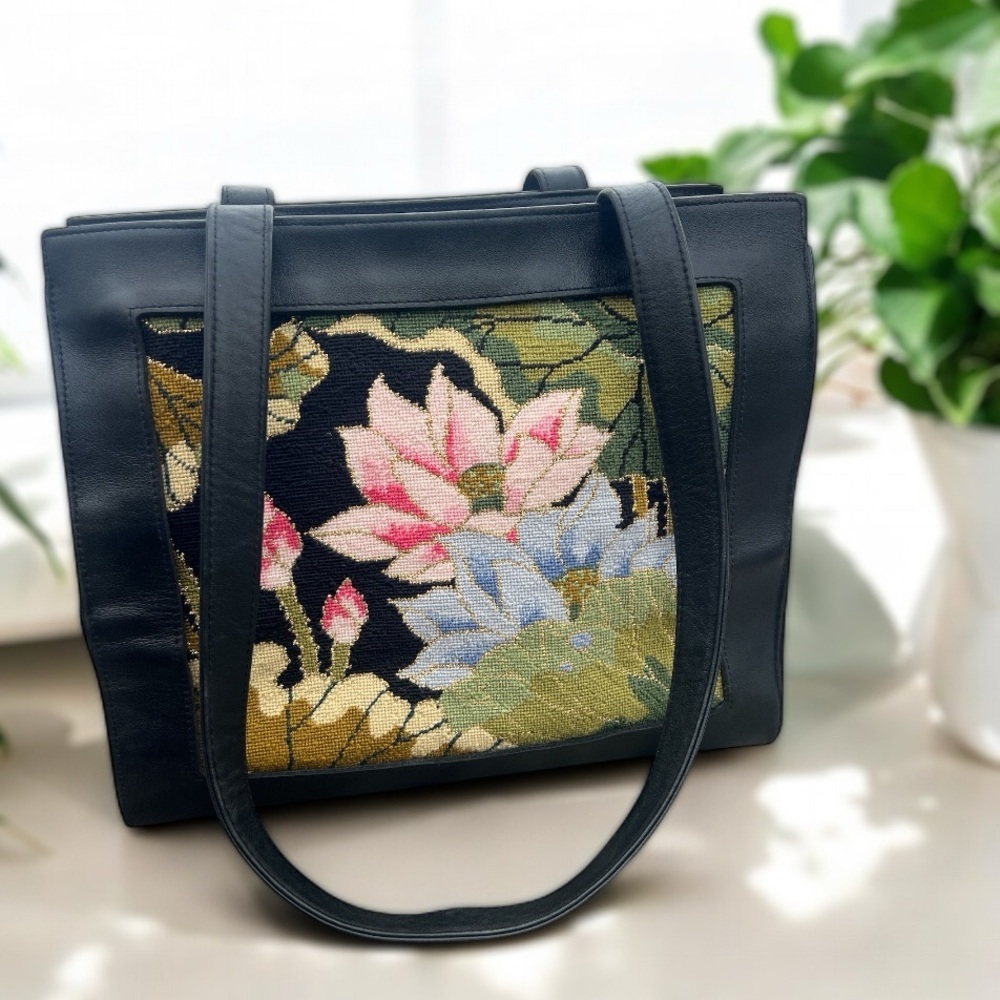 Lee’s Needle Art Vintage Black Leather Floral Needlepoint Shoulder Bag Purse